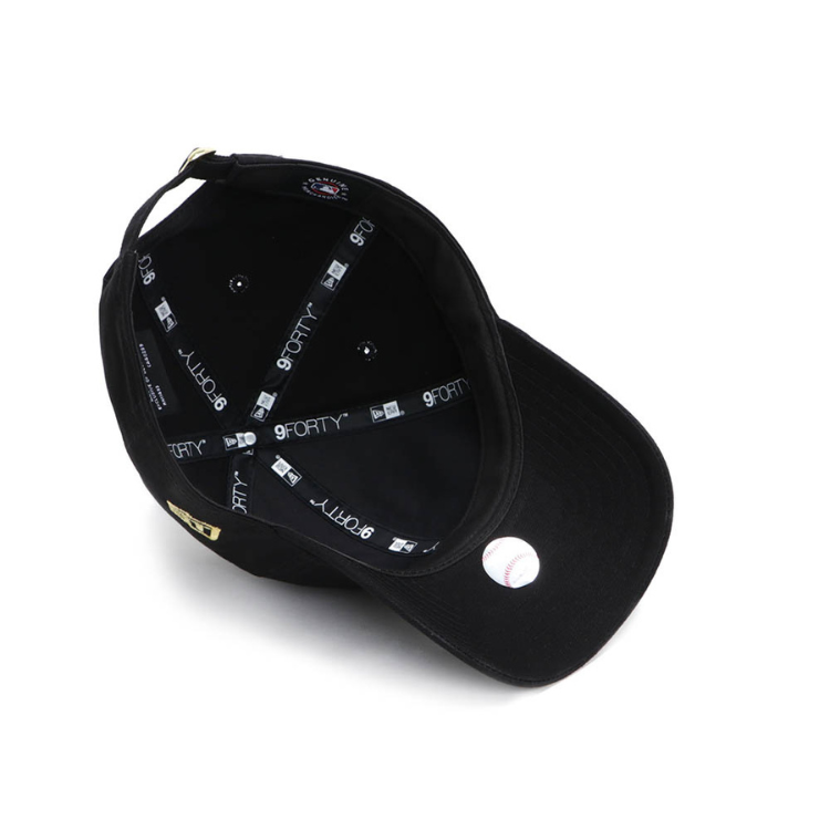 new york yankees mlb gold metal badge black 9forty cap logo and print