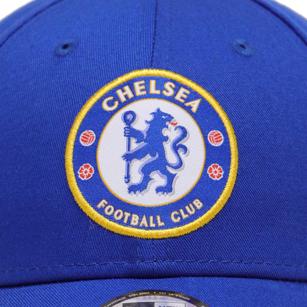new era chelsea fc lion crest essential 9forty adjustable cap logo and print