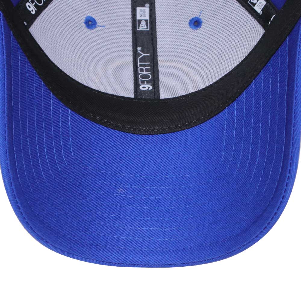 new era chelsea fc lion crest essential 9forty adjustable cap angle