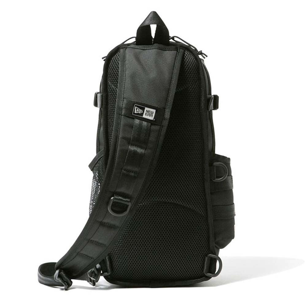 box logo black sling body bag
