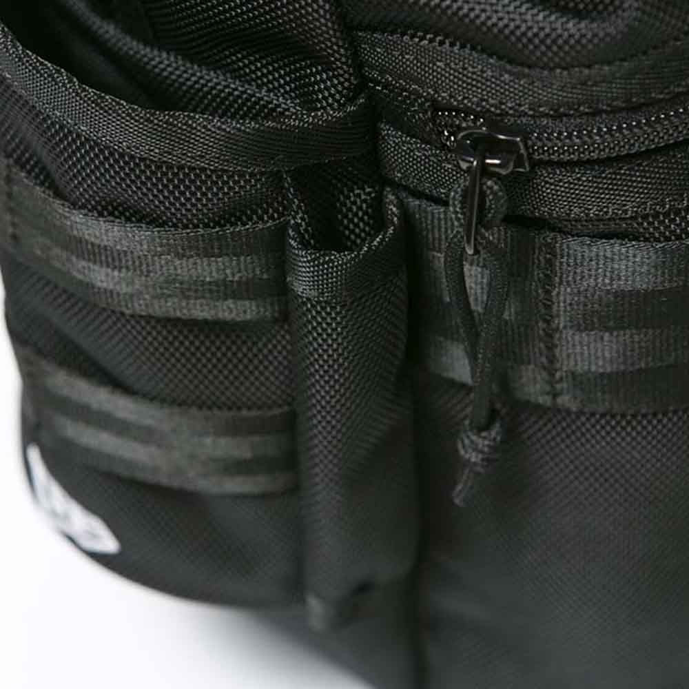 box logo black sling body bag