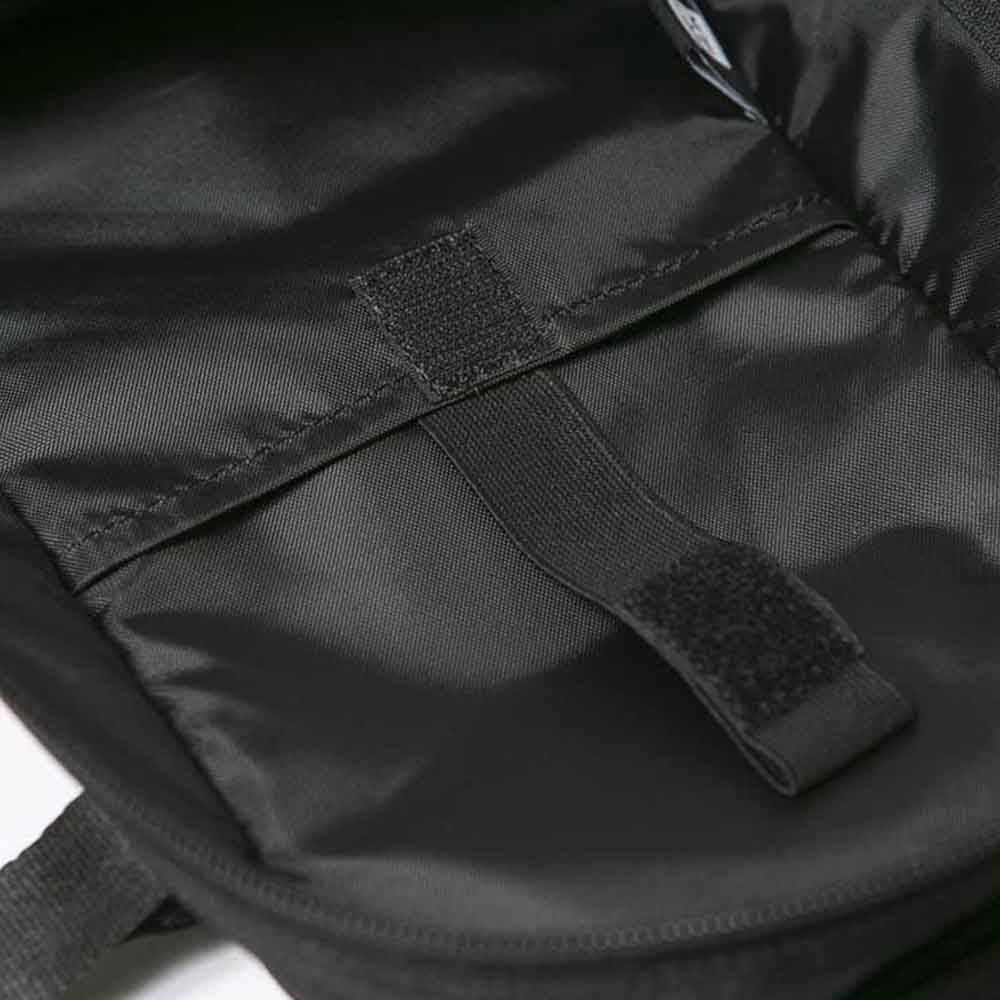 box logo black sling body bag