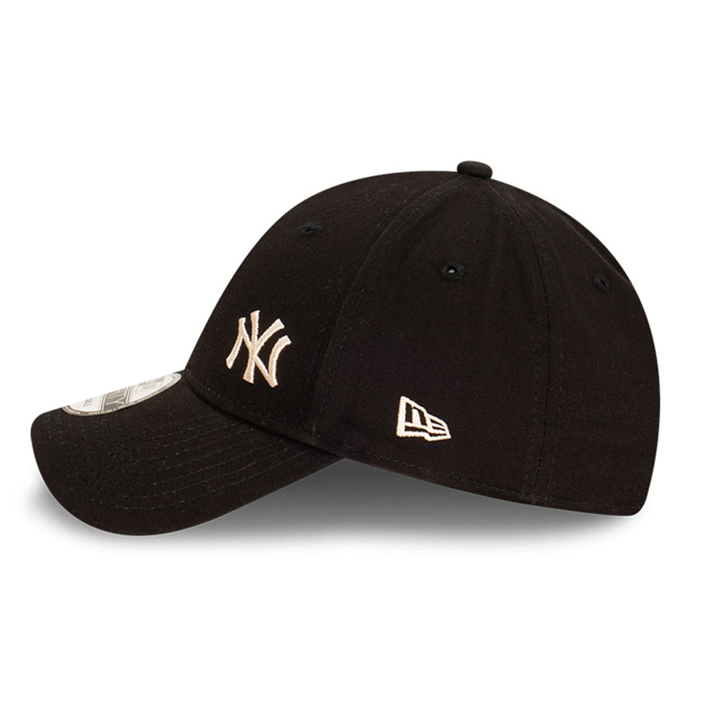 new york yankees flawless seasonal black 9forty snapback cap side