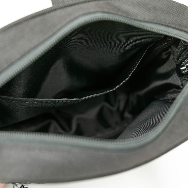 box logo shoulder pouch black bag