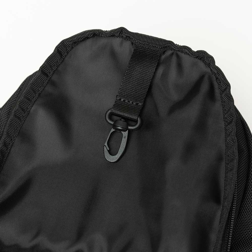 8l black sling body bag side