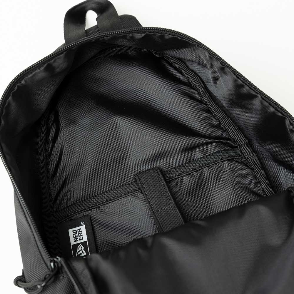 8l black sling body bag
