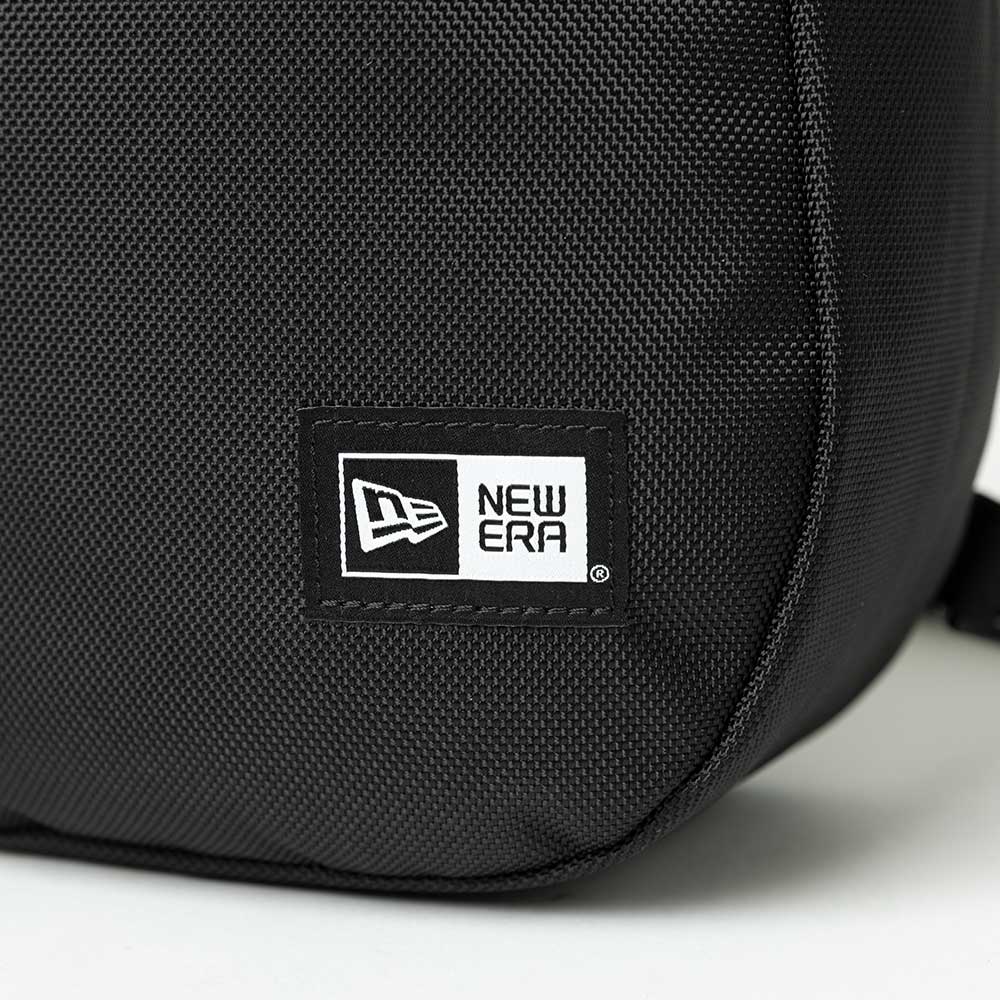 8l black sling body bag