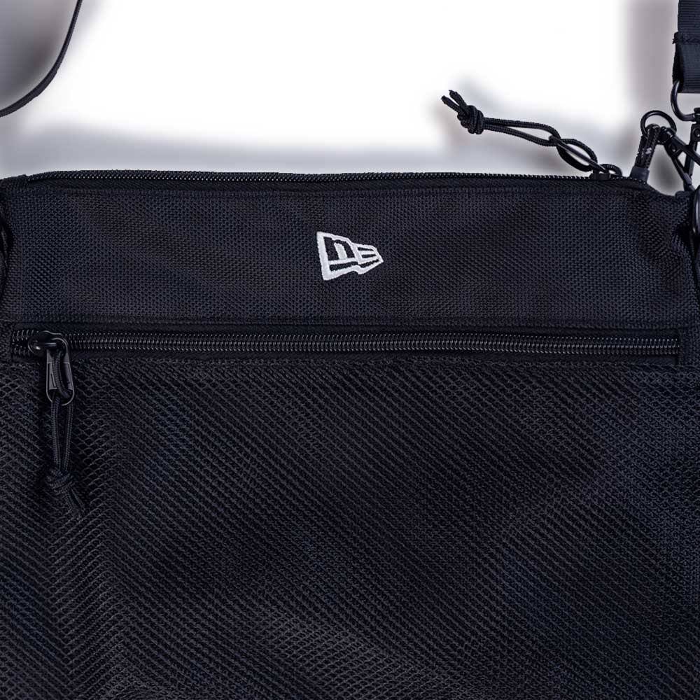 Wordmark Basic SS26 Black Sacoche Bag