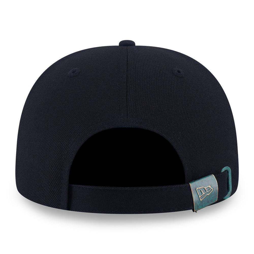new era new york yankees metal badge bronze green black 9fifty snapback cap under brim