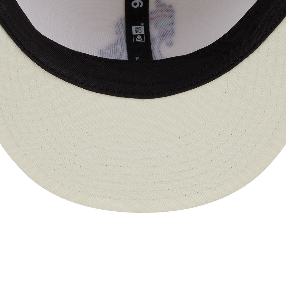 new era new york yankees major league baseball cartoon chrome white 9fifty snapback cap detail and color