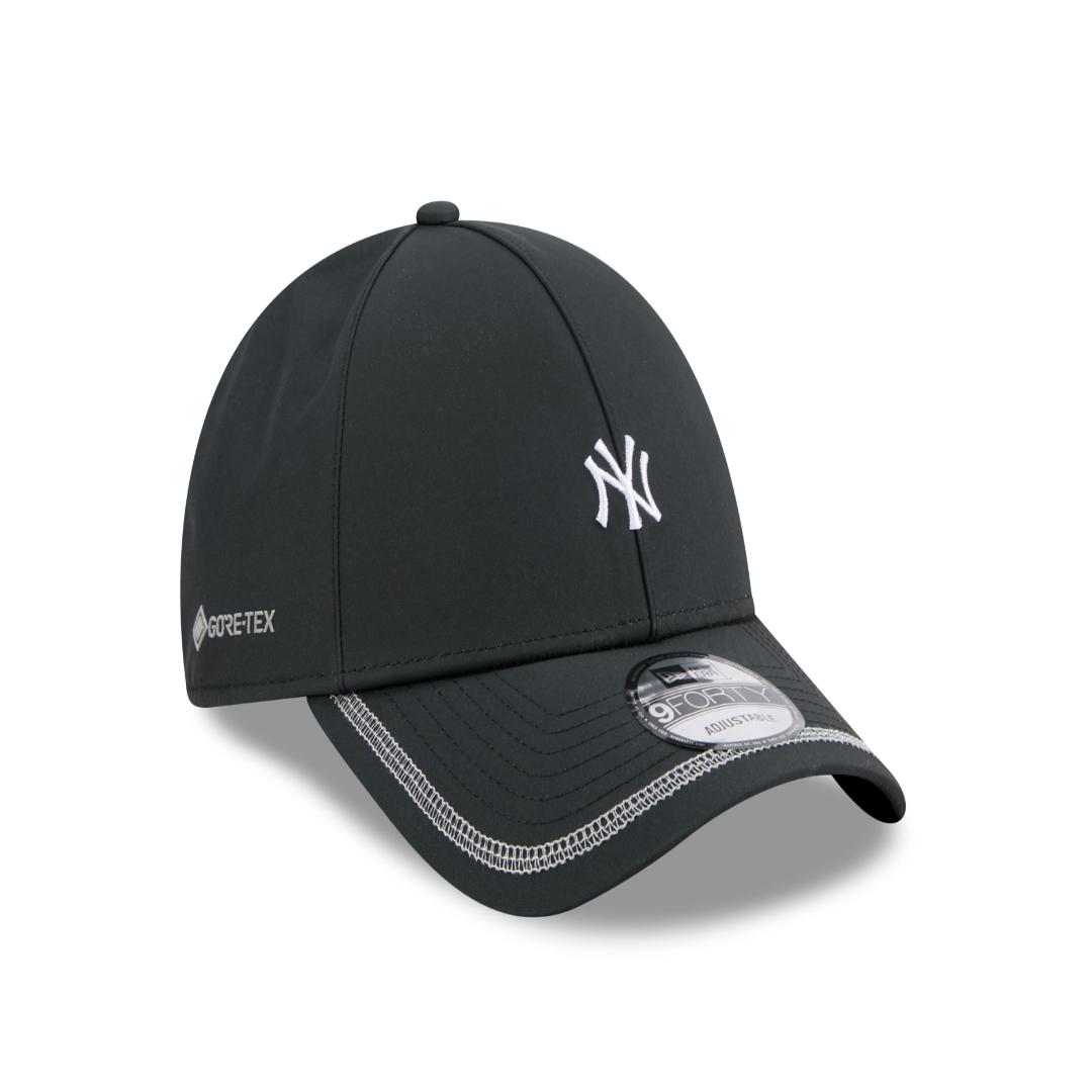 New York Yankees Gore-Tex Black 9FORTY Unstructured Cap