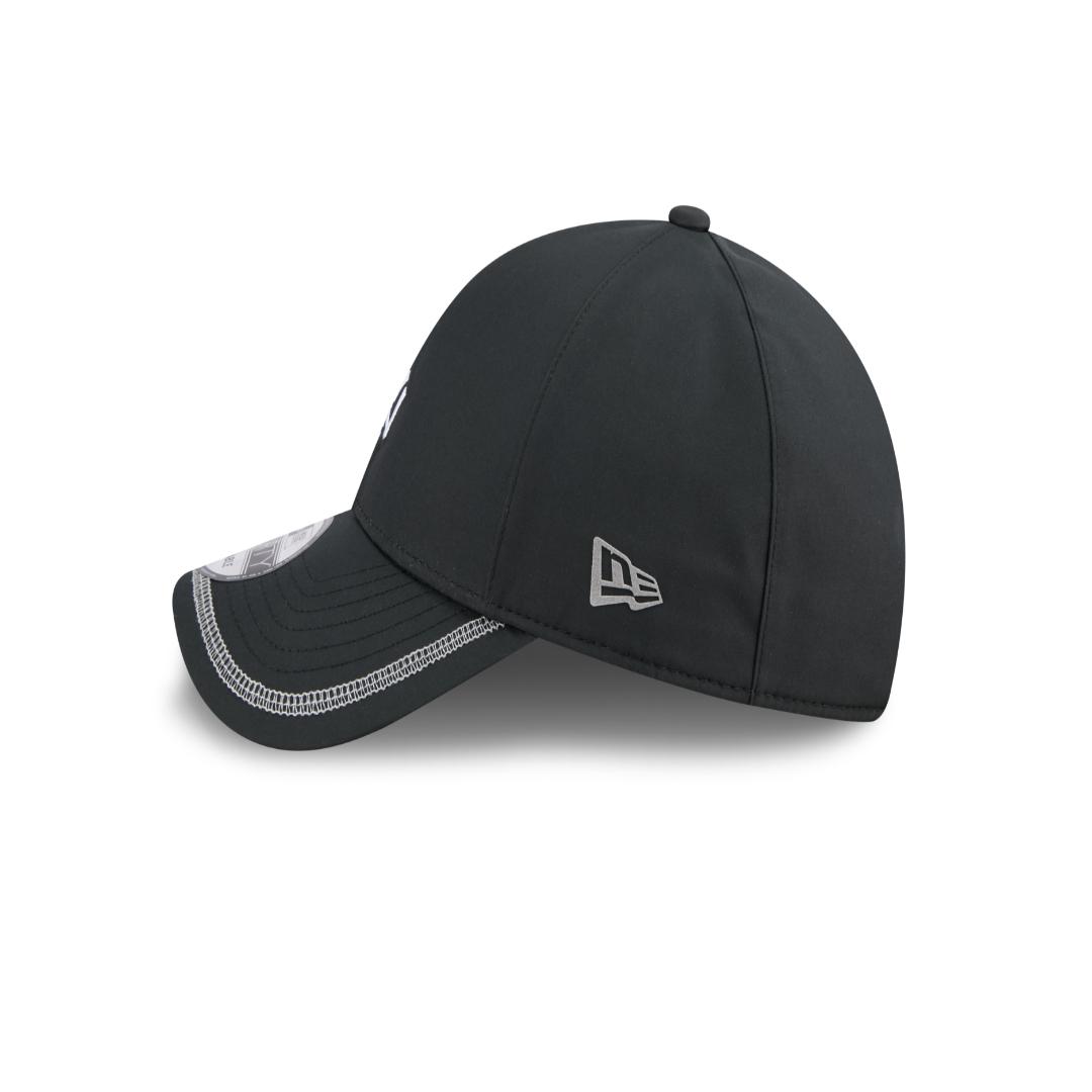 New York Yankees Gore-Tex Black 9FORTY Unstructured Cap