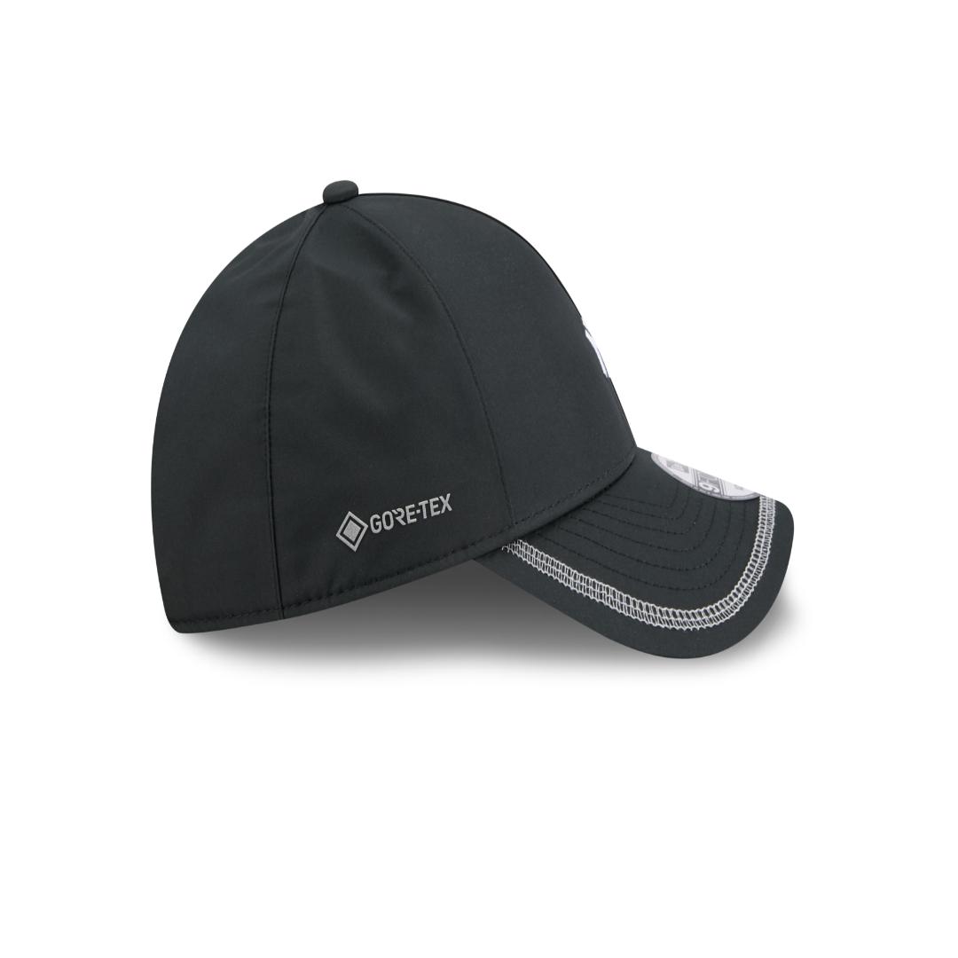 New York Yankees Gore-Tex Black 9FORTY Unstructured Cap