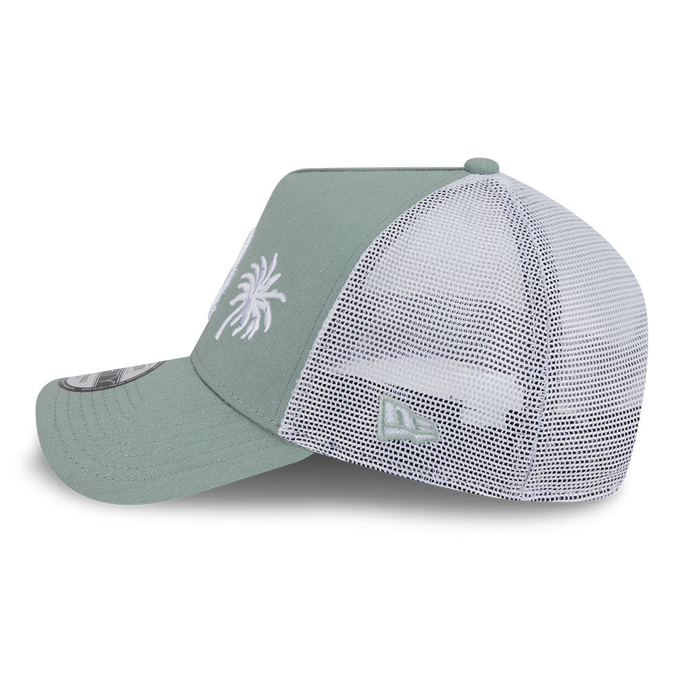 new era los angeles dodgers resort ss26 everest green white 9forty e frame trucker cap side