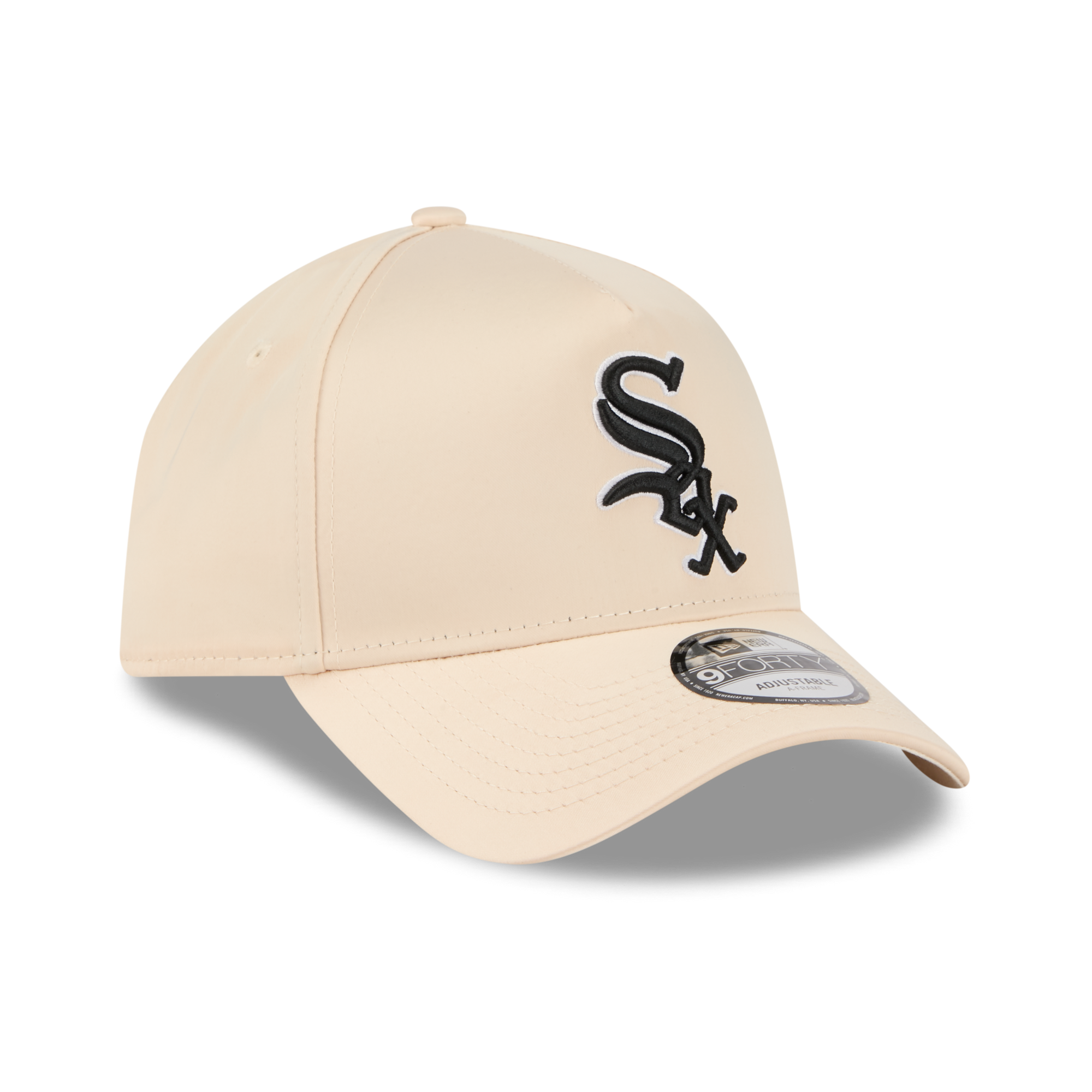 A beige baseball cap featuring a black embroidered Chicago White Sox logo on the front, with a visible New Era 9FORTY sticker on the brim, set against a plain white background.