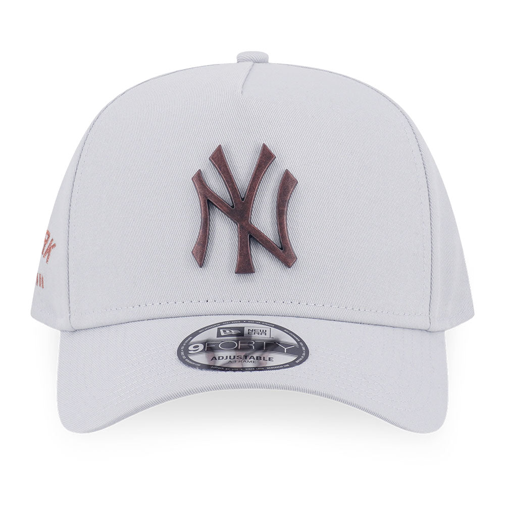 new era new york yankees metal badge bronze green silver snow 9forty a frame adjustable cap front and side