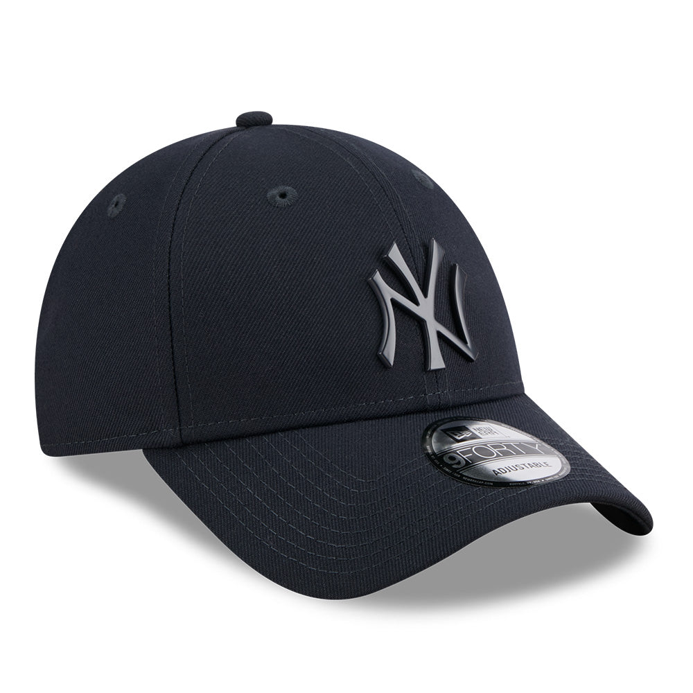 new era new york yankees metal badge ss26 navy 9forty adjustable cap logo and print