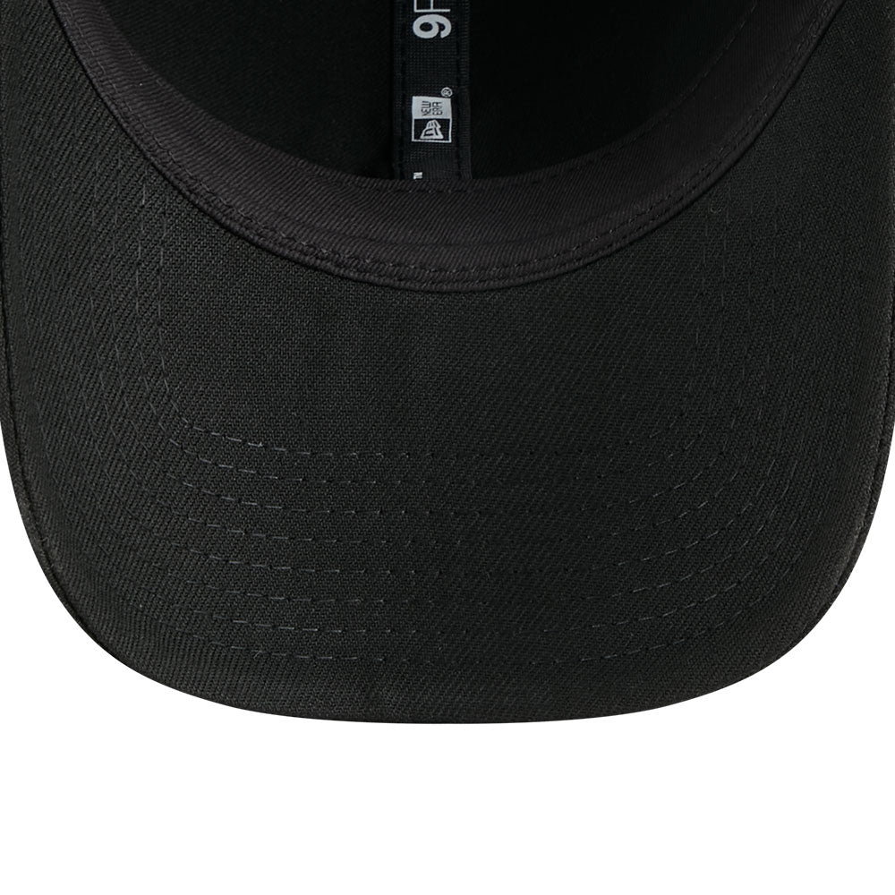 los angeles dodgers rough mini metal badge ss26 black 9forty adjustable cap detail and color