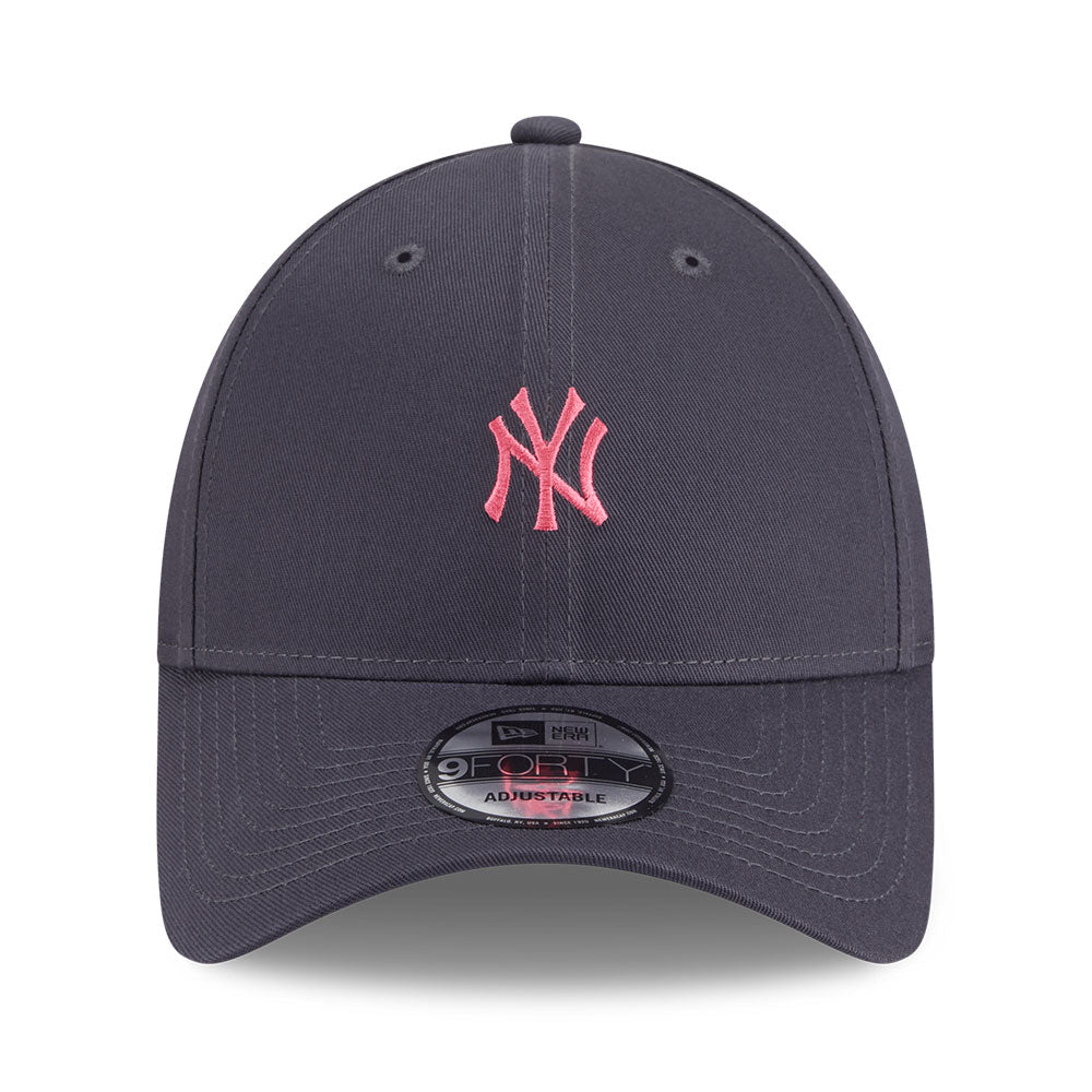 new york yankees mini logo color era ss26 graphite 9forty adjustable cap logo and print