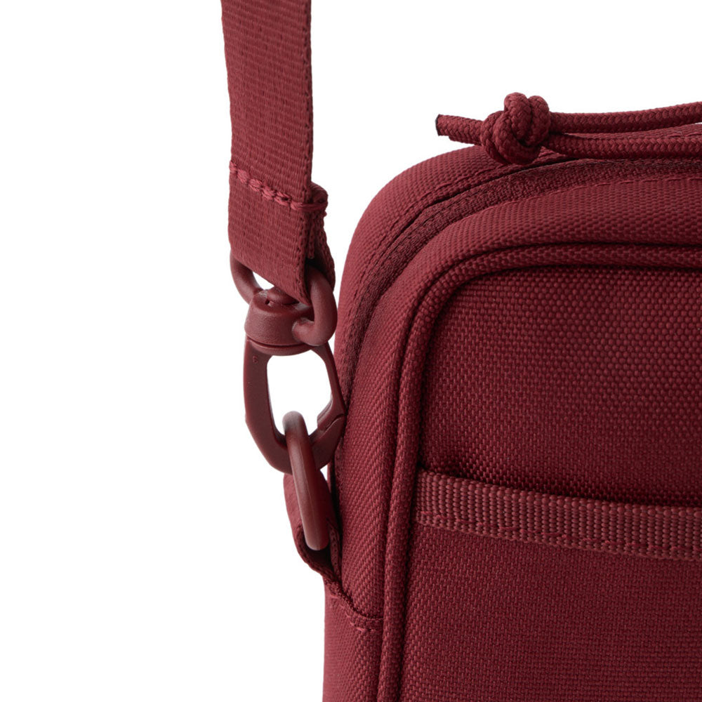logo burgundy square shoulder pouch bag