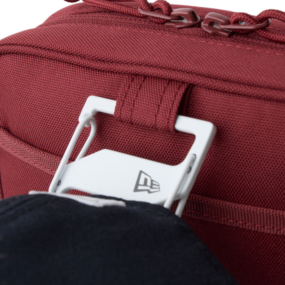 logo burgundy square shoulder pouch bag side