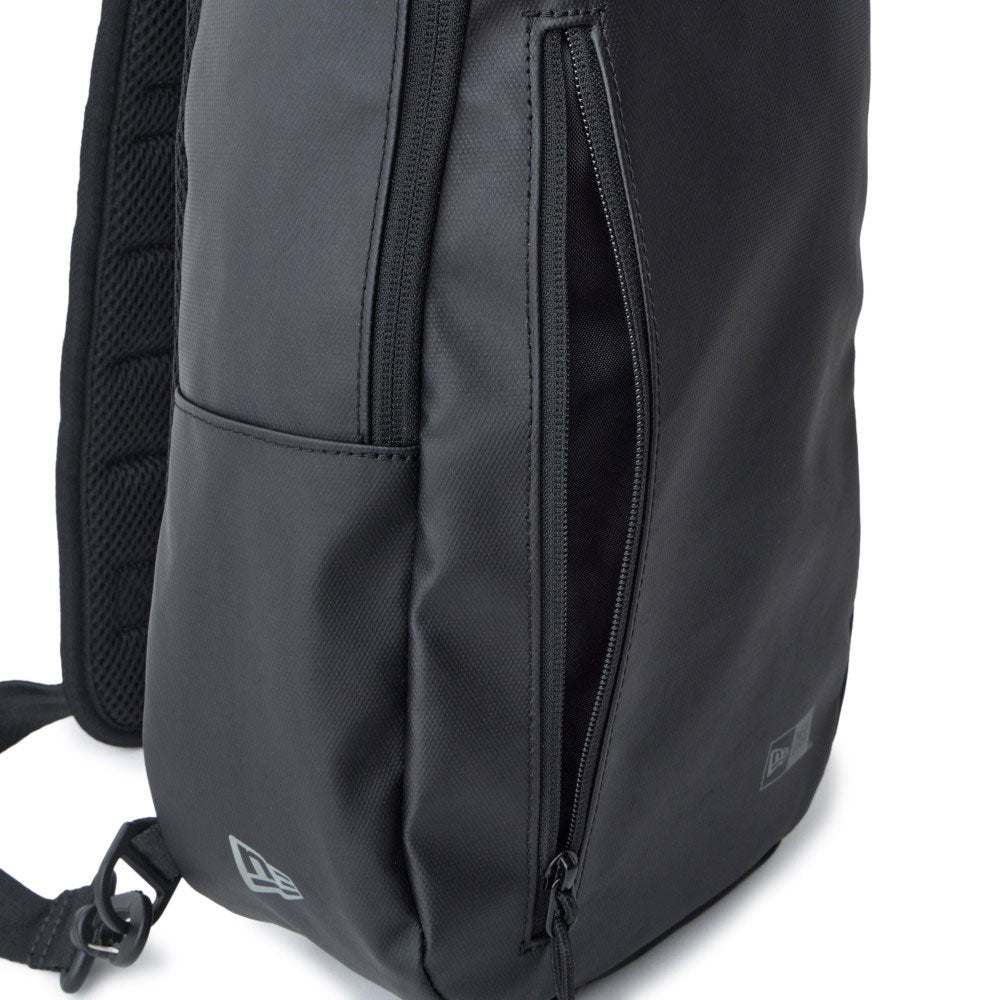 Box Logo Black Body Bag