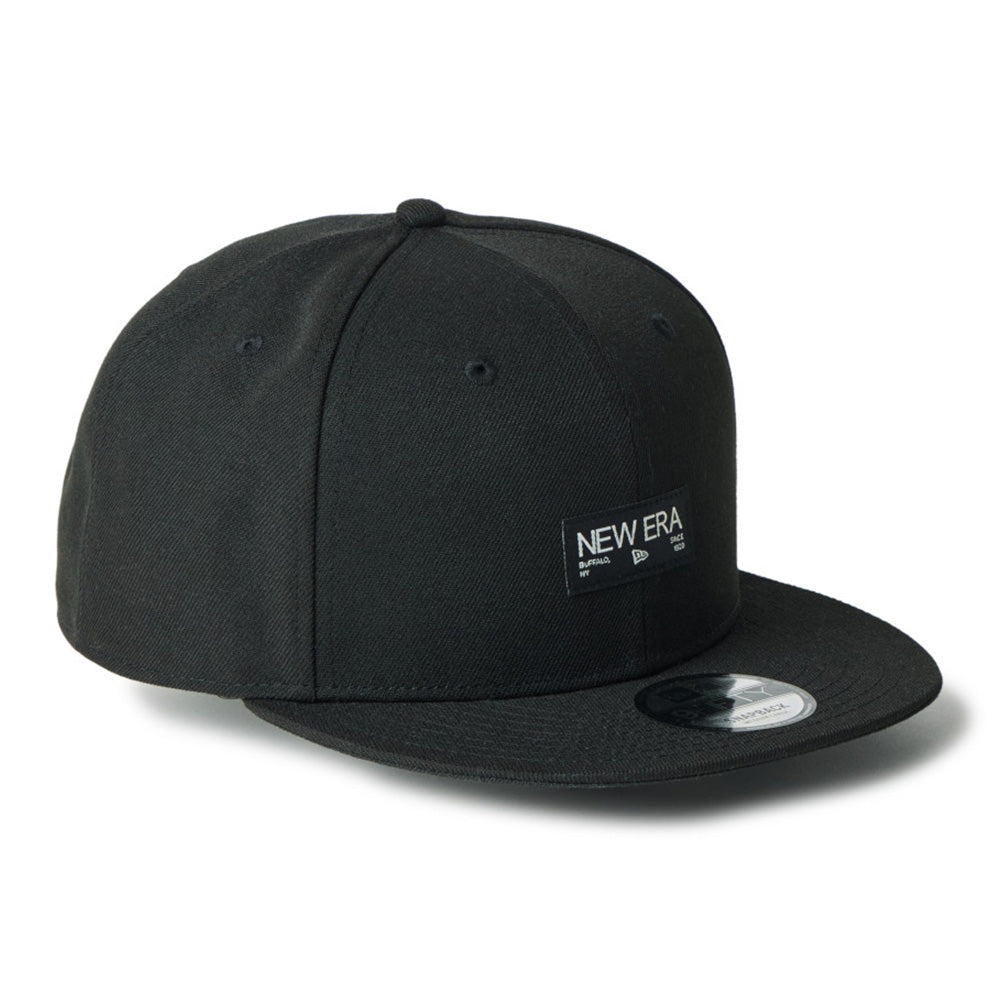 Silver Wordmark Metal Flag Black 9FIFTY Snapback Cap