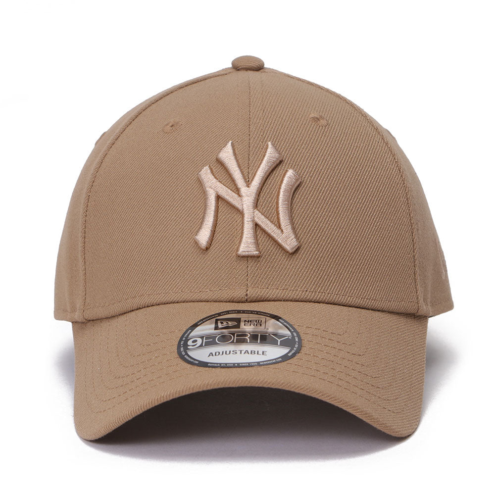 New Era New York Yankees Tonal Khaki 9FORTY Adjustable Cap