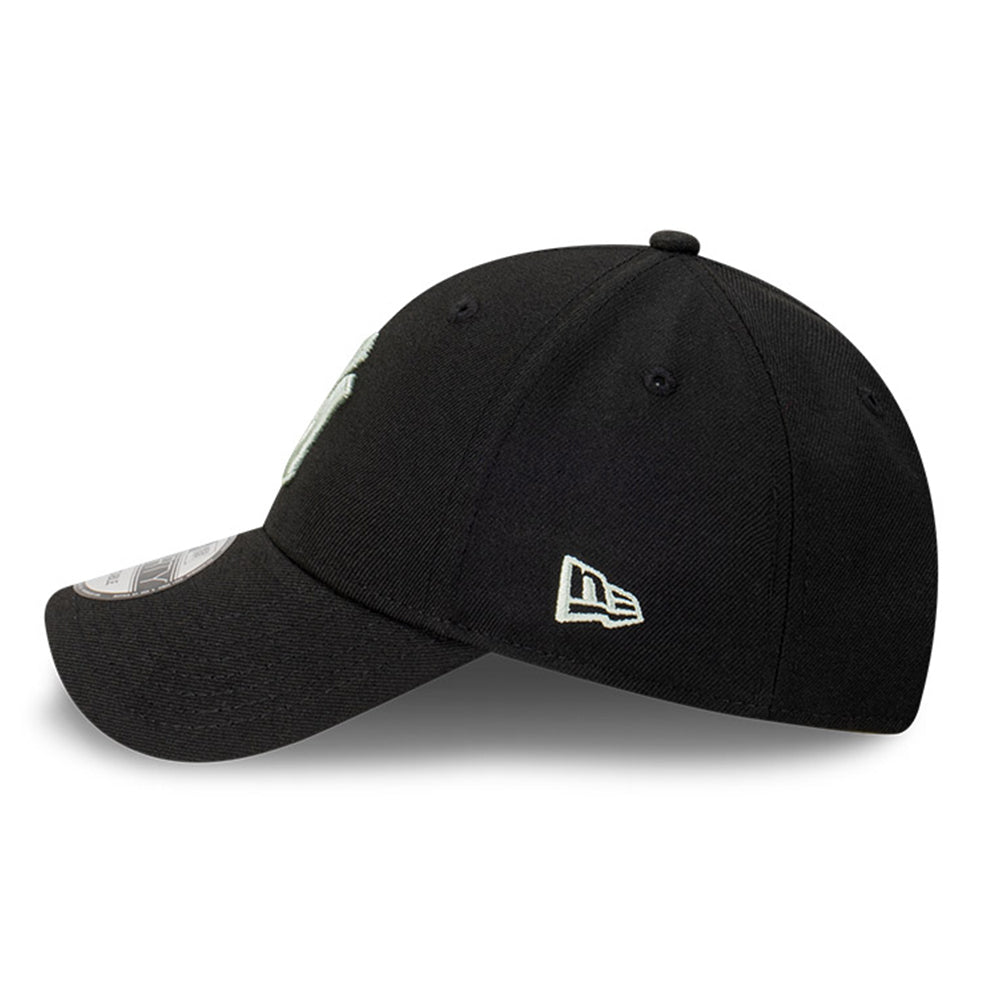 new york yankees repreve seasonal q124 black everest green 9forty adjustable cap side