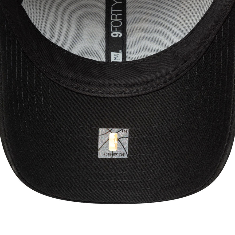 new era los angeles lakers black 9forty trucker snapback cap front and side