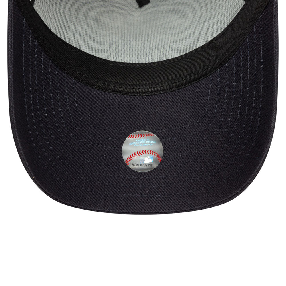 new era new york yankees team outline navy 9forty e frame trucker adjustable cap logo and print