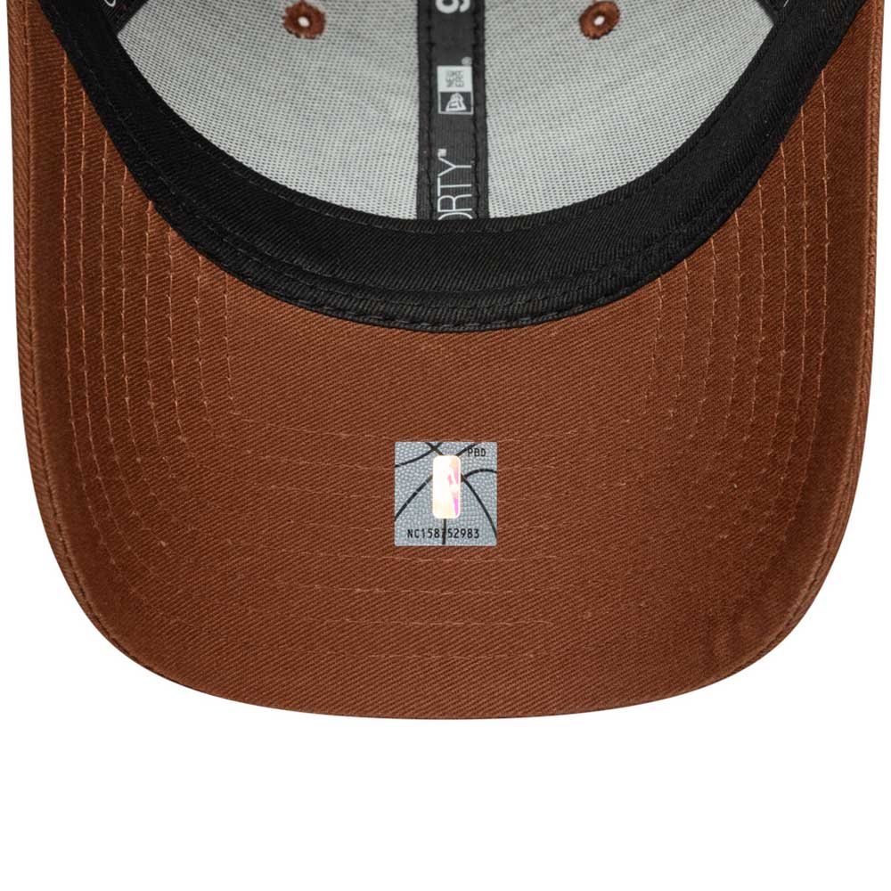 los angeles lakers team outline deep auburn 9forty adjustable cap detail and color