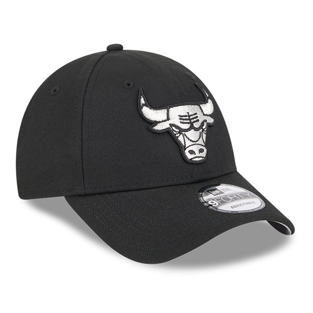 chicago bulls black metallic q325 9forty snapback cap logo and print