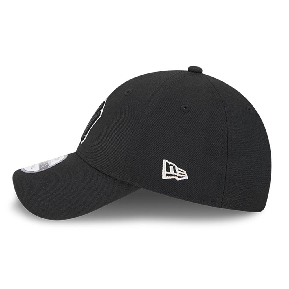 new york yankees black metallic q325 9forty snapback cap side