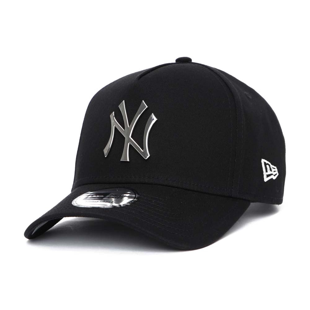 new york yankees mlb silver metal badge black 9forty a frame adjustable cap side